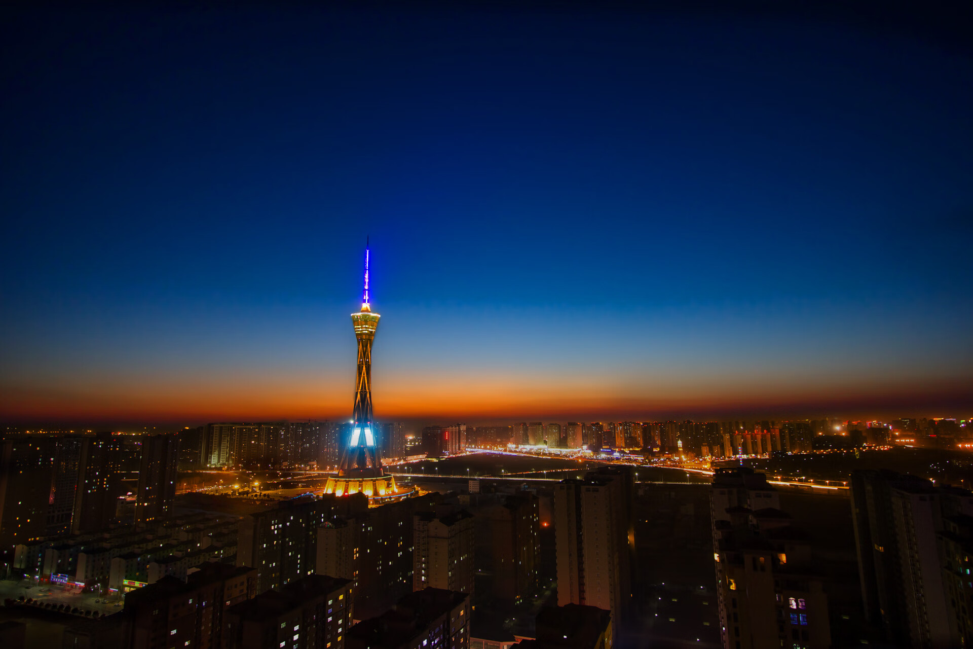 九游社区-德甲联赛主场表现尤为出色，球队士气高昂，德甲联赛名称